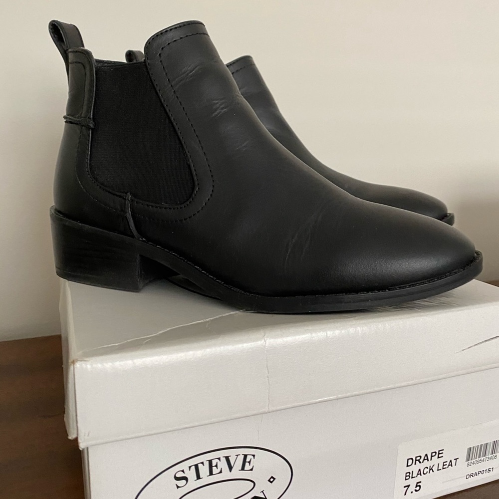 Black Steve Madden Booties